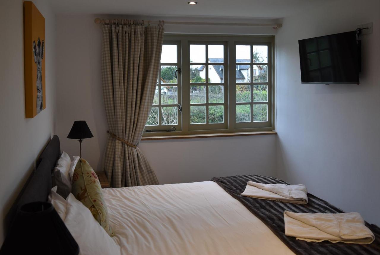 Three Horseshoes Country Inn 배리 외부 사진