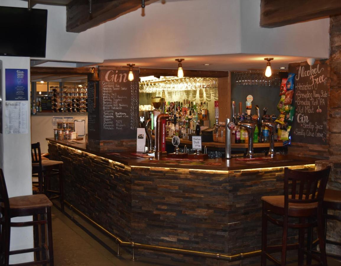 Three Horseshoes Country Inn 배리 외부 사진